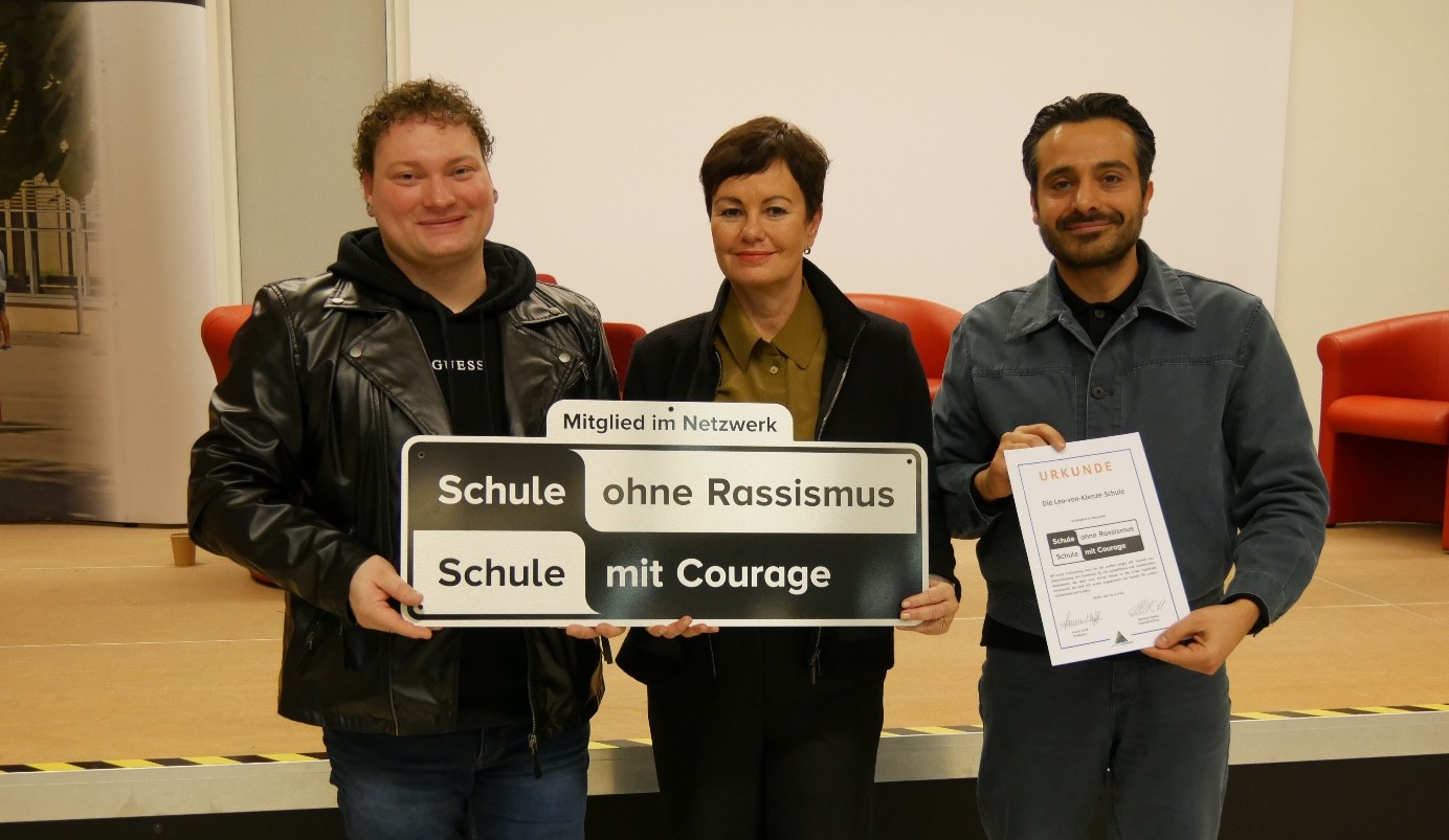 Titelverleihung „Schule ohne Rassismus – Schule mit Courage“ an der Leo-von-Klenze – staatliche Berufsschule II Ingolstadt
